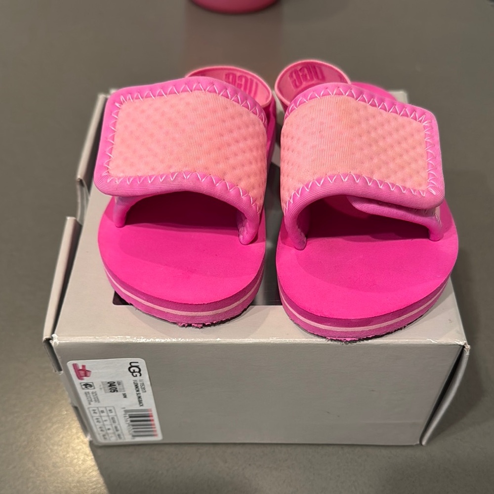 UGG Pink Slide Sandals Vibrant Casual Footwear